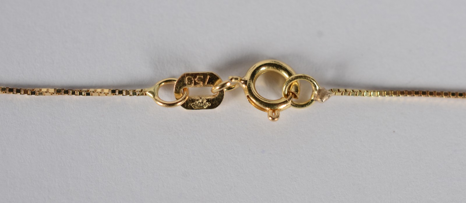 Colar com pendente de ouro 18 k., contraste 750, com brilhante e uma... - foto 5 de 8