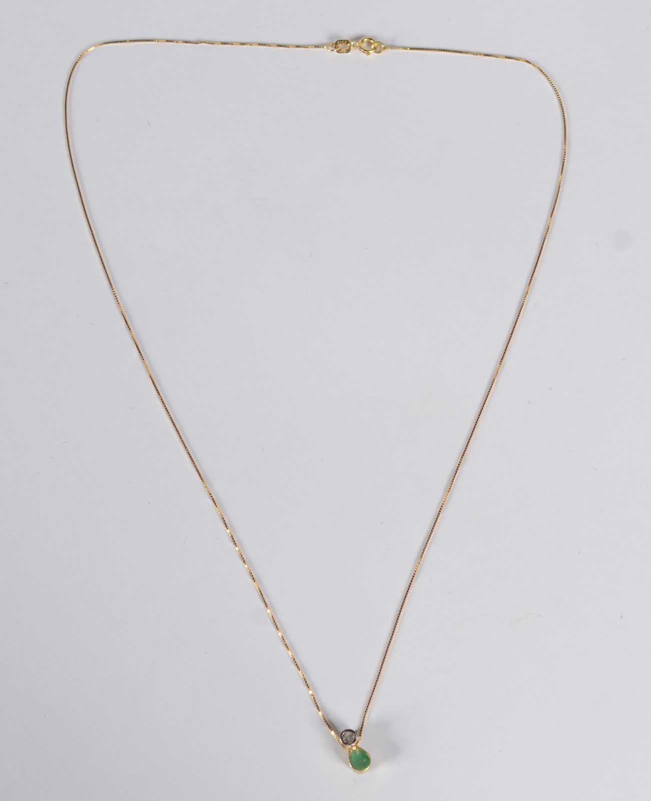 Colar com pendente de ouro 18 k., contraste 750, com brilhante e uma... - foto 6 de 8