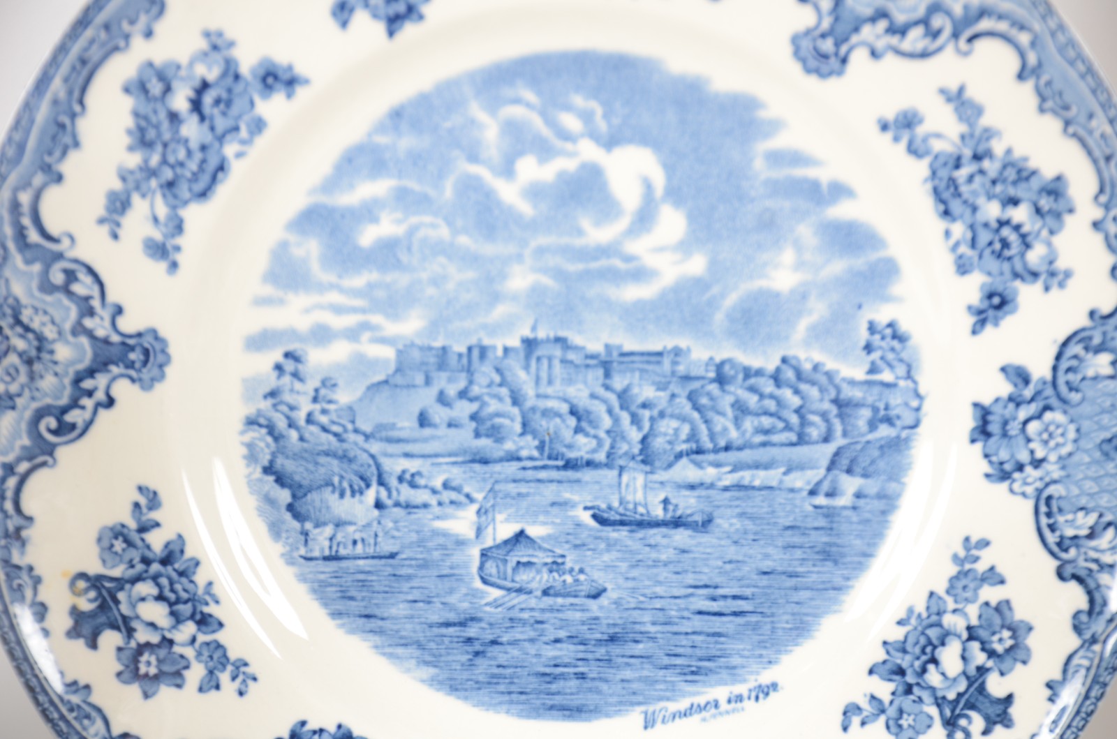 Aparelho de jantar, chá e café de faiança inglesa Johnson Bros, "Old... - foto 4 de 11