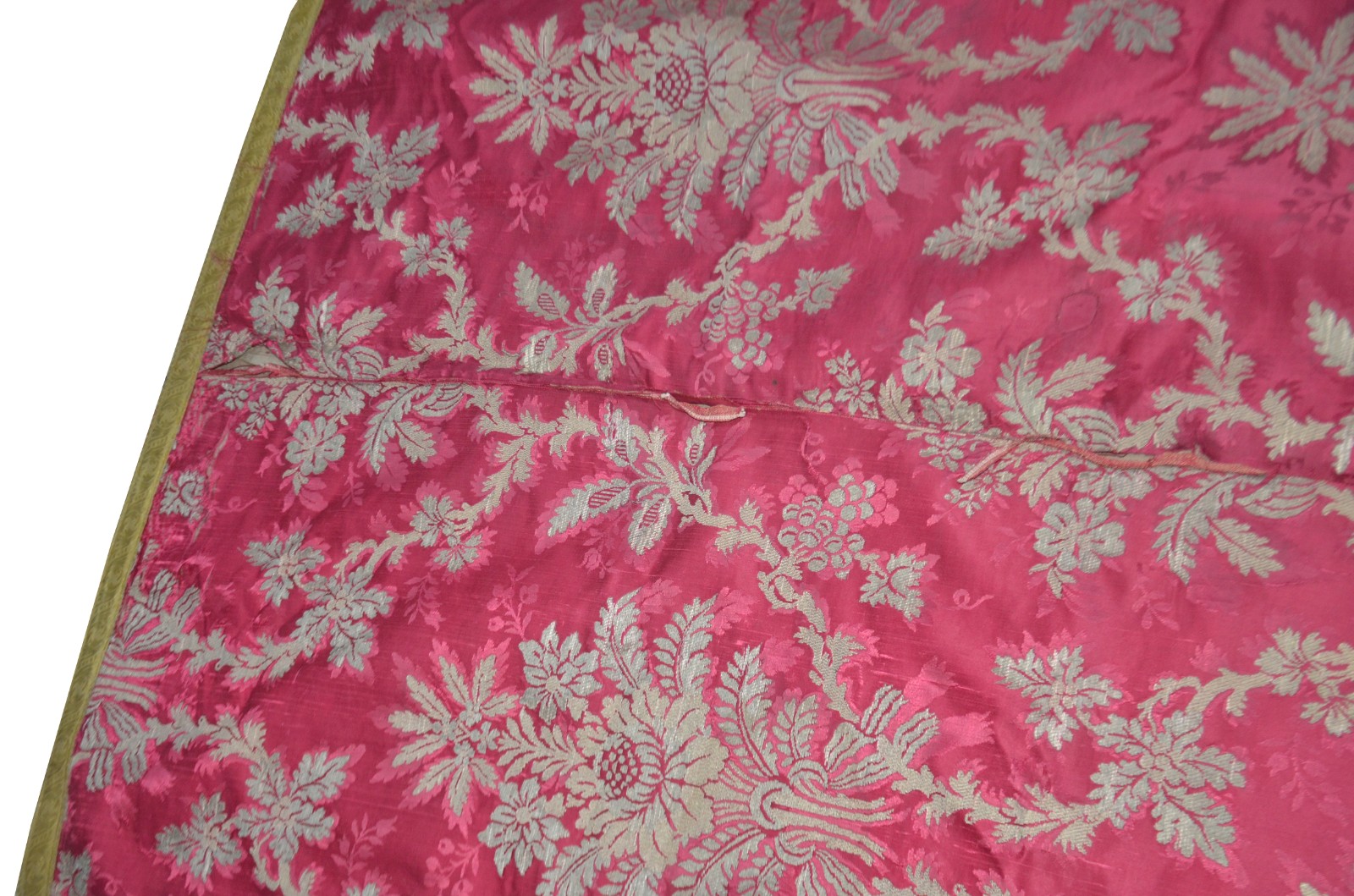 Duas antigas toalhas para altar. Com Desgastes. - foto 3 de 10