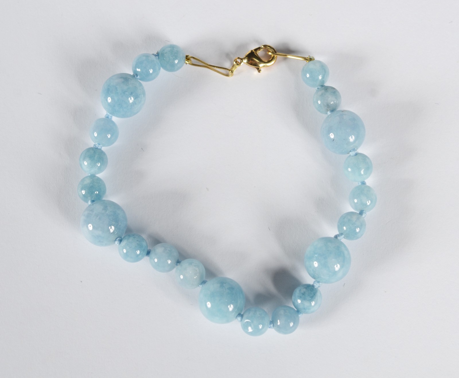 Pulseira de ouro 18 k., contraste 750 com bolas intercaladas com... - foto 2 de 4
