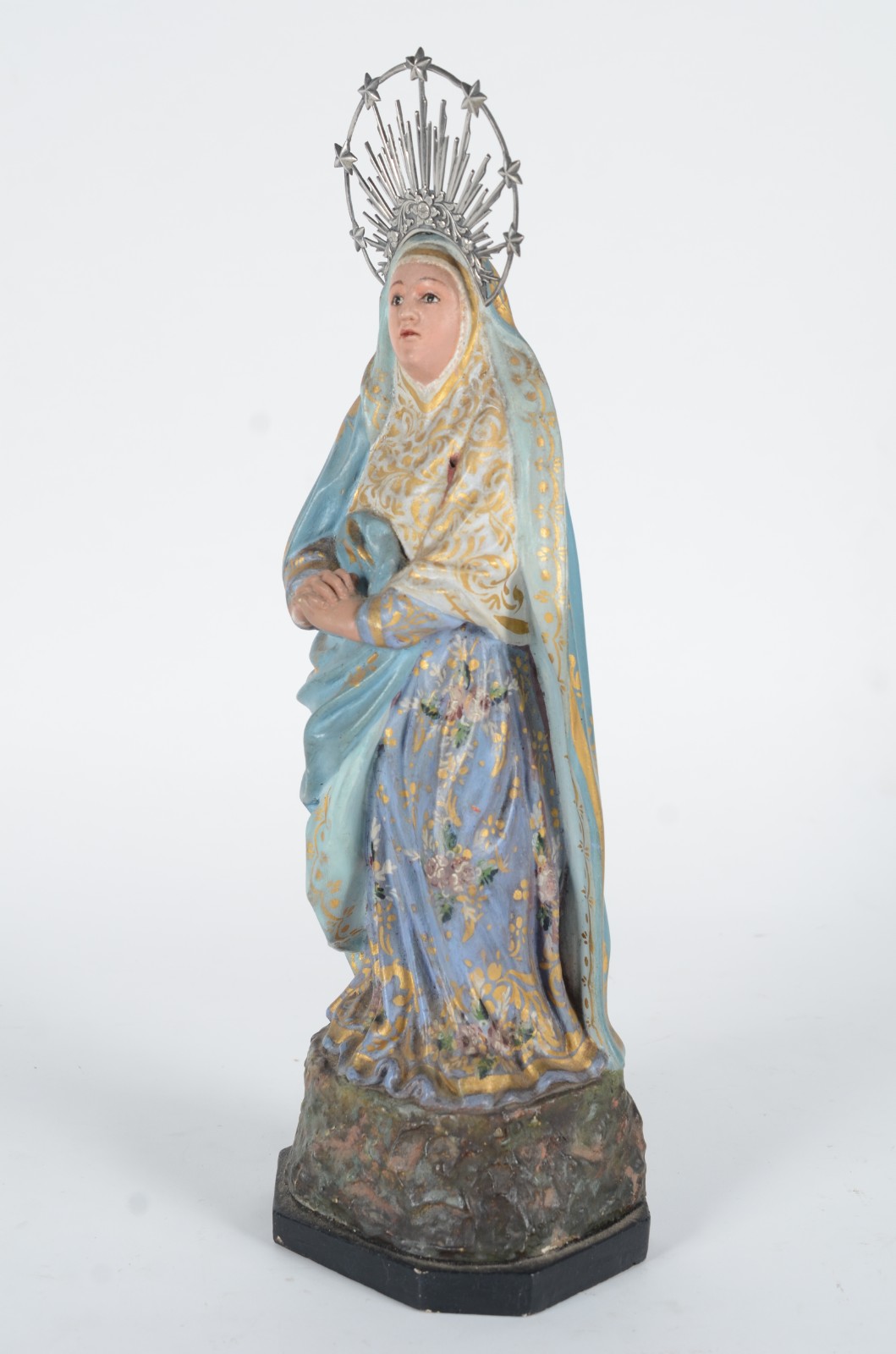 Nossa Senhora - Imagem de madeira policromada, resplendor de prata. - foto 1 de 8