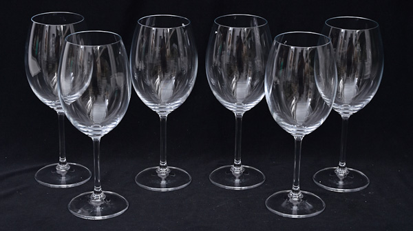 Seis cálices para vinho feitio balloon.