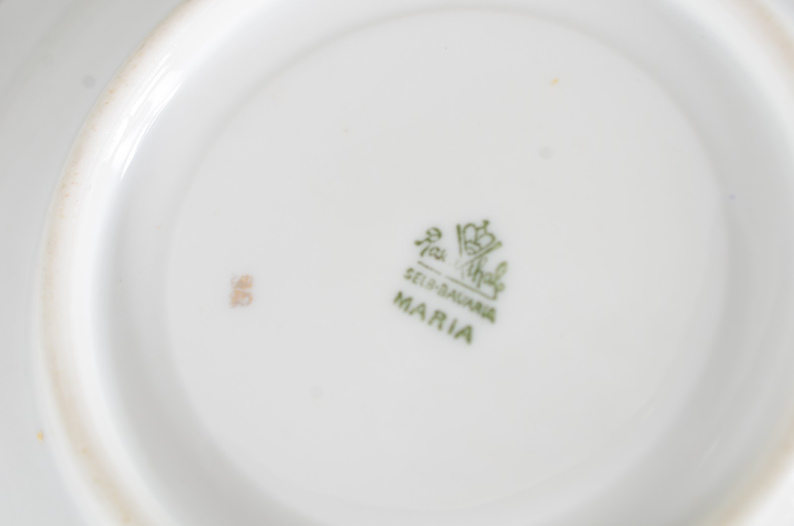 Serviço de chá de porcelana alemã, composto de: 6 xícaras com pires... - foto 8 de 10