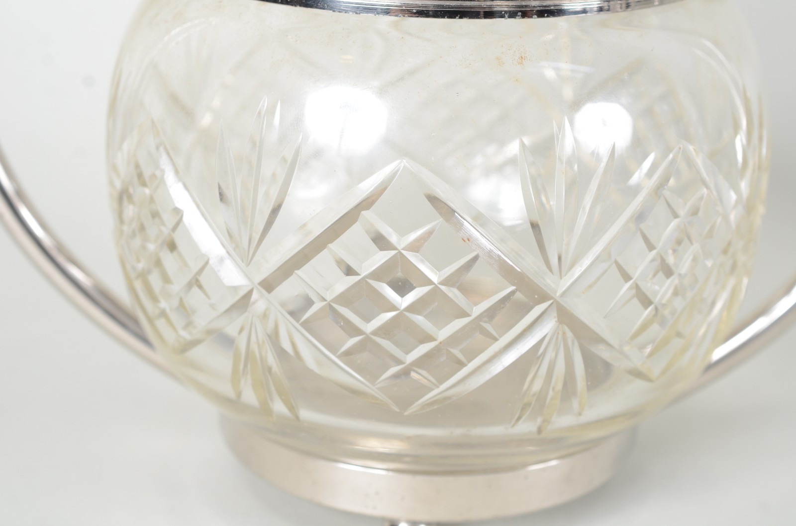Onze peças de cristal e metal. - foto 5 de 11