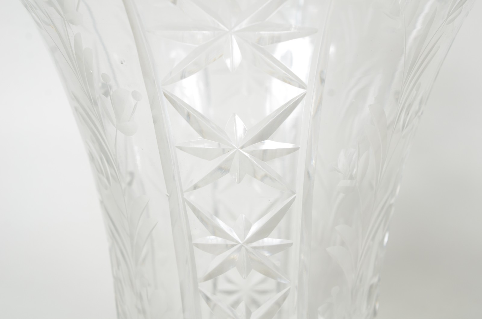 Onze peças de cristal e metal. - foto 8 de 11