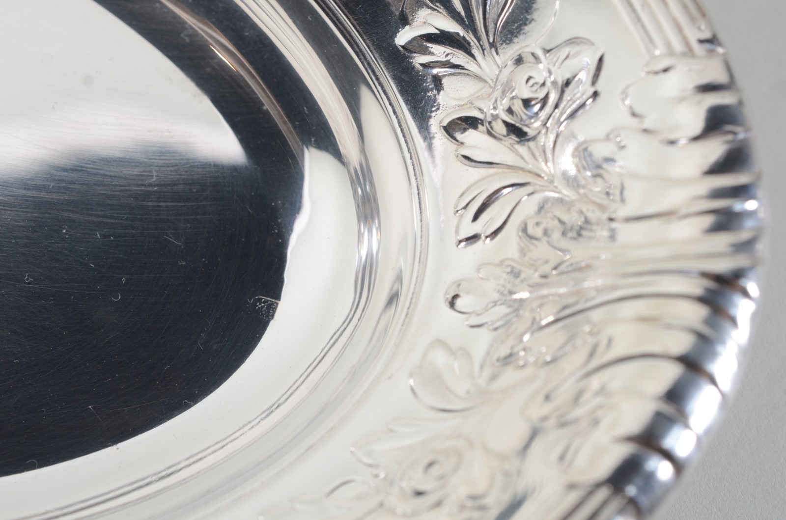 Onze peças de cristal e metal. - foto 9 de 11