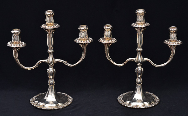 Par de candelabros de prata STERLING 925 mls, contrastada, 2 braços...