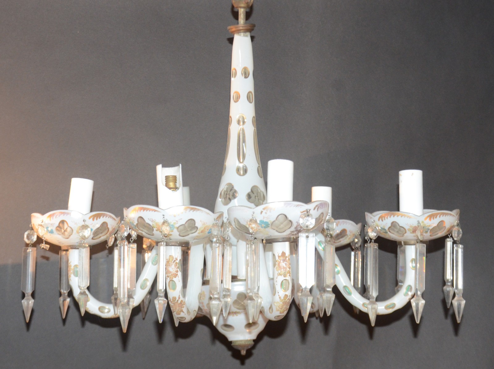 Lustre de cristal de overlay branco para 6 luzes, pequenas flores em... - foto 1 de 7