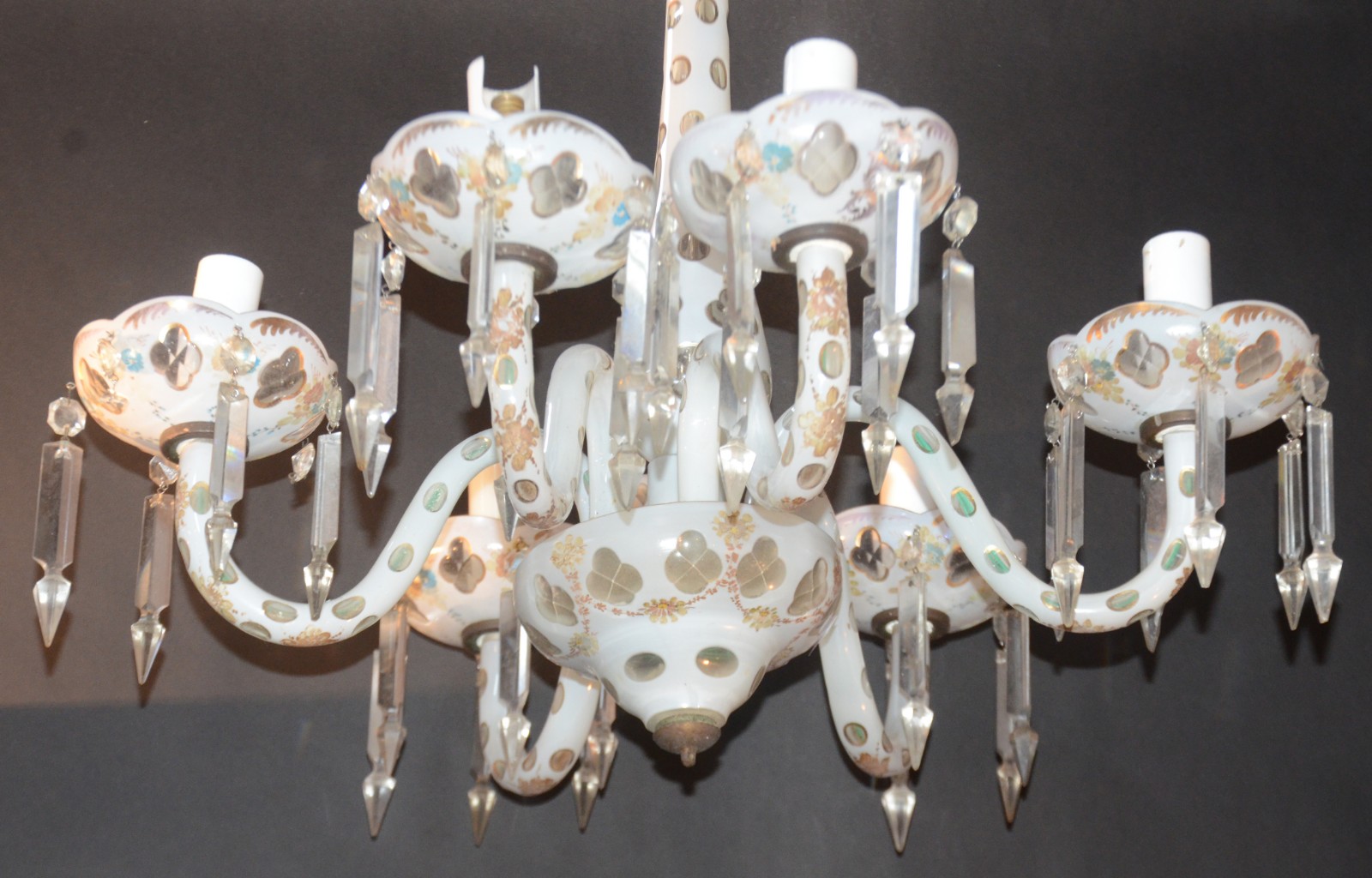 Lustre de cristal de overlay branco para 6 luzes, pequenas flores em... - foto 7 de 7