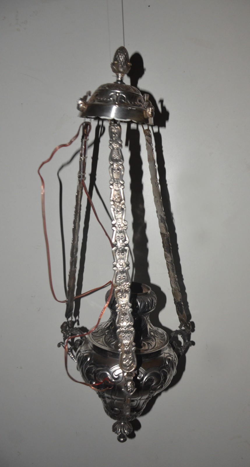 Lampadário de prata portuguesa, contrastada, século XIX. Peso da... - foto 3 de 6