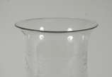 Donzela de cristal com folhagens lavradas. - Donzela de cristal com folhagens lavradas.