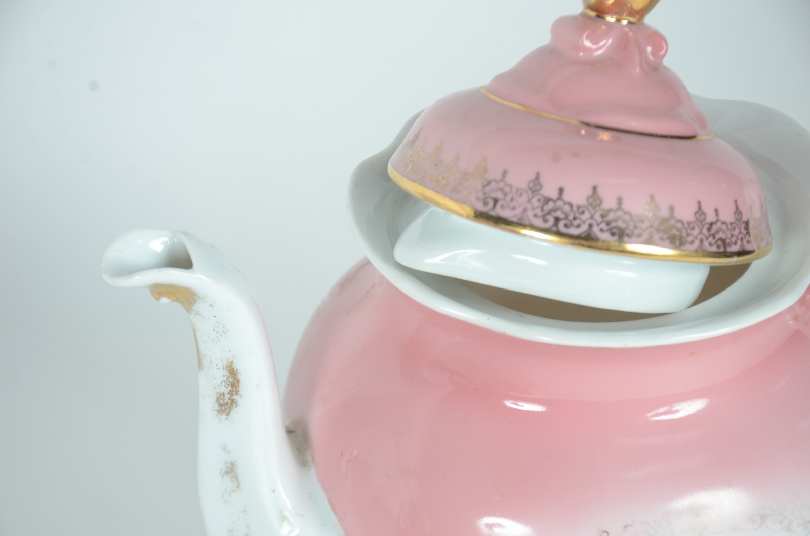 Serviço de chá de porcelana Dom Pedro, decorado com cenas românticas... - foto 4 de 11