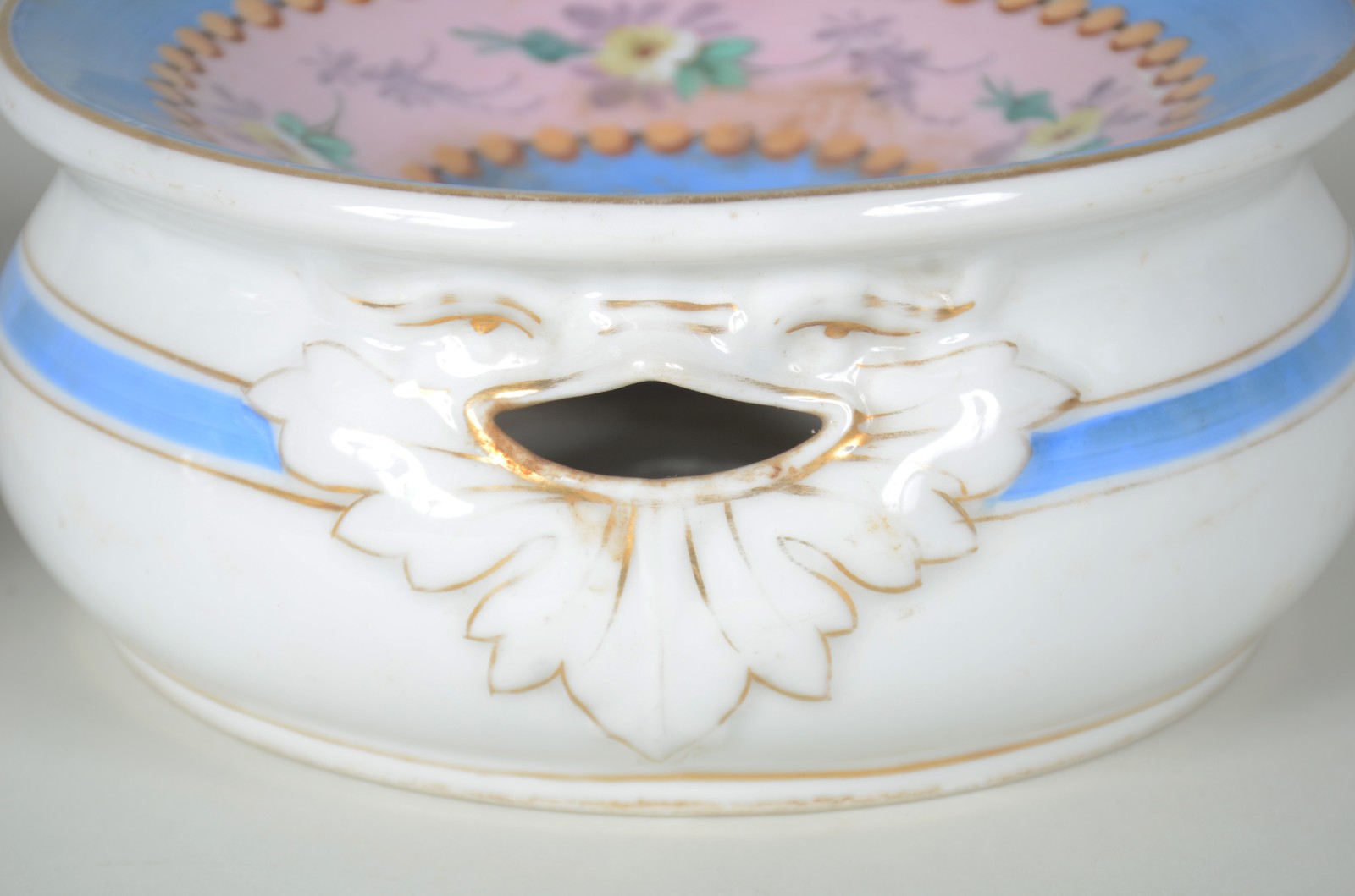 Par de escarradeiras de porcelana francesa Vieux Paris nas cores azul... - foto 3 de 6