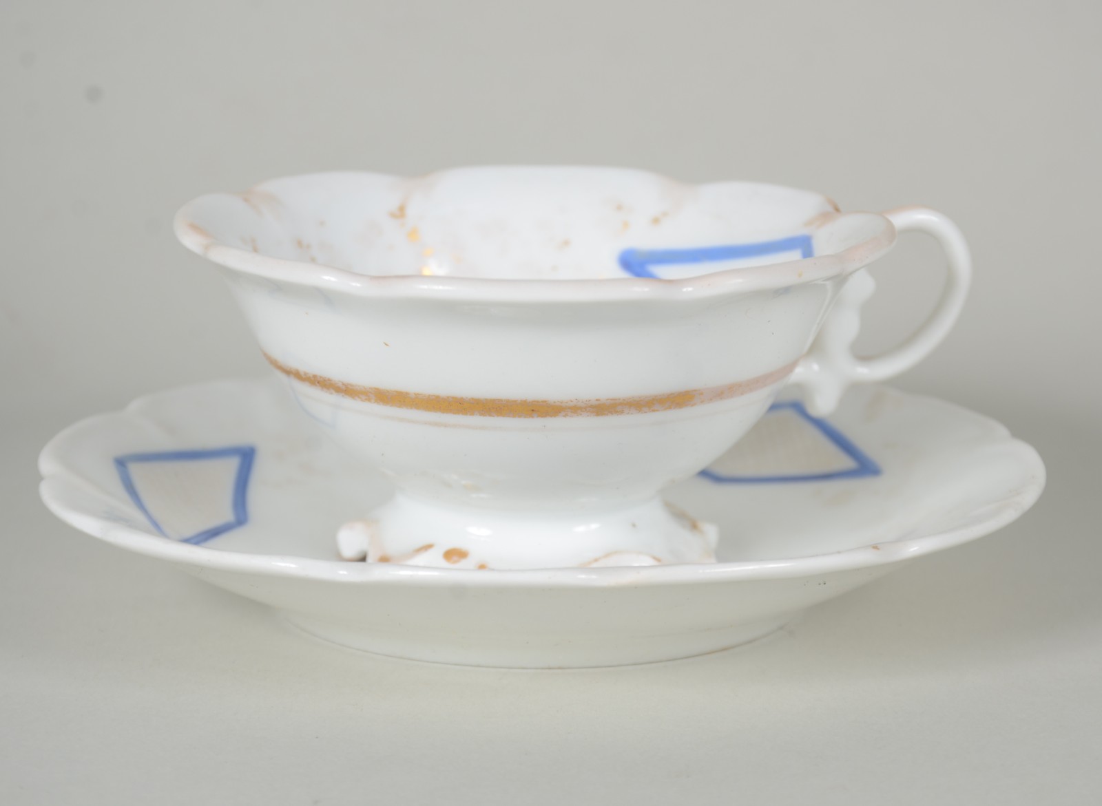 Serviço de chá de porcelana francesa Velho Paris, na cor branca... - foto 5 de 9