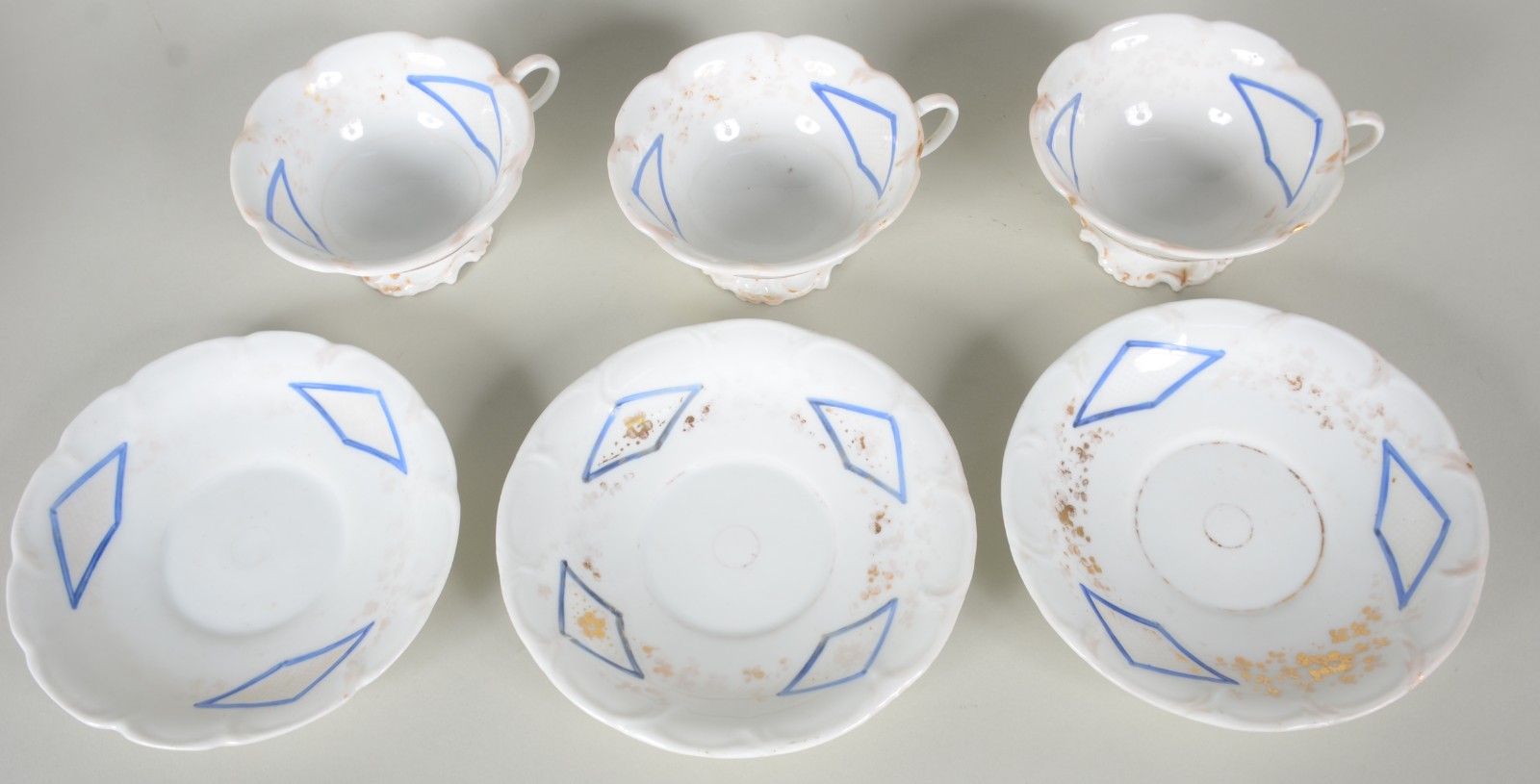 Serviço de chá de porcelana francesa Velho Paris, na cor branca... - foto 6 de 9