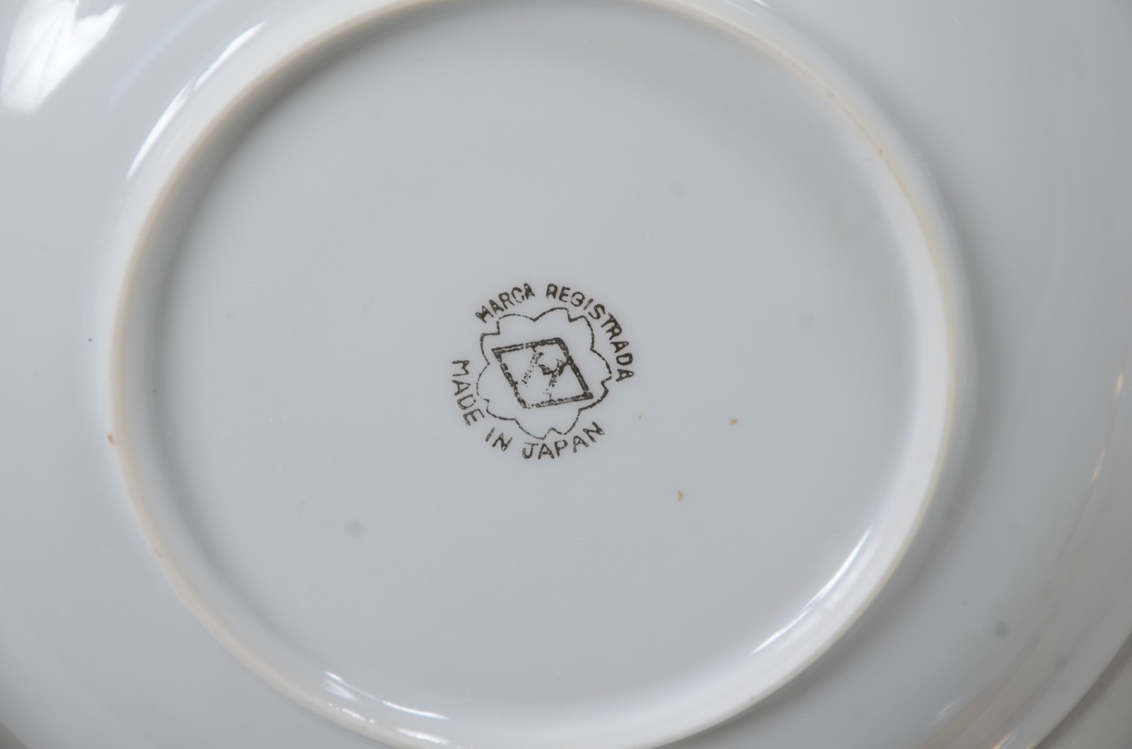 Seis xícaras para chá com pires de porcelana japonesa "casca de ovo"... - foto 8 de 8