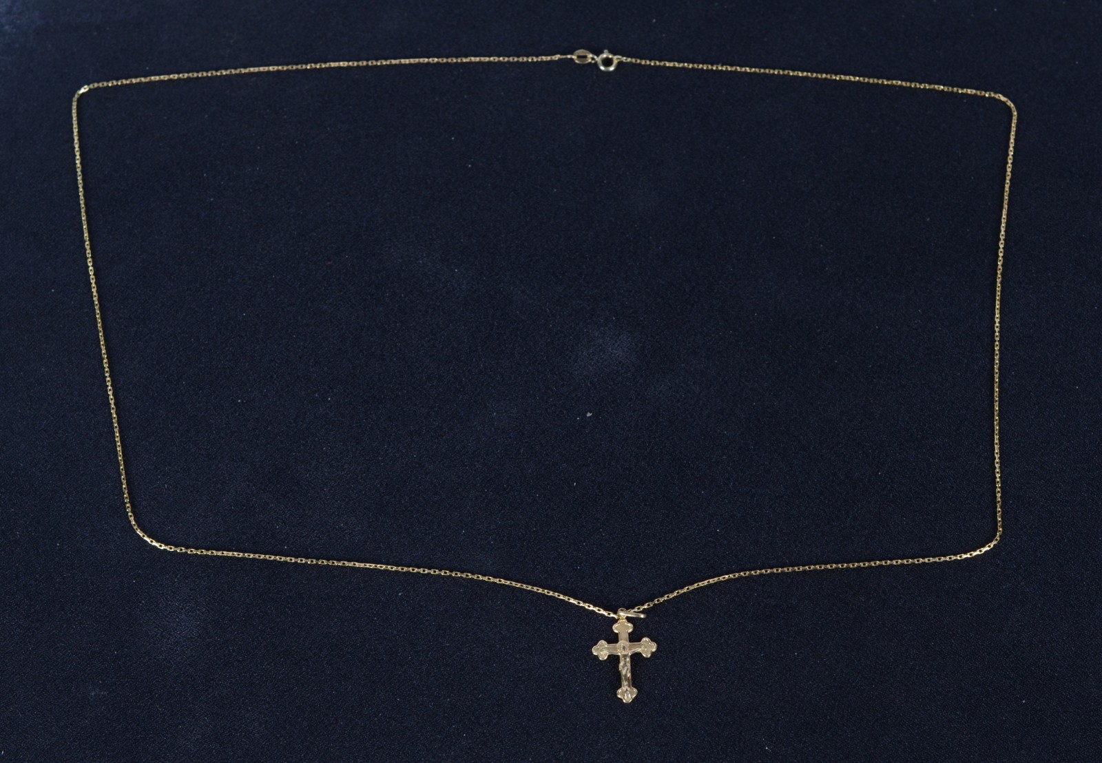 Colar de ouro 18 k, contraste 750 com crucifixo. (Por motivos de... - foto 5 de 7