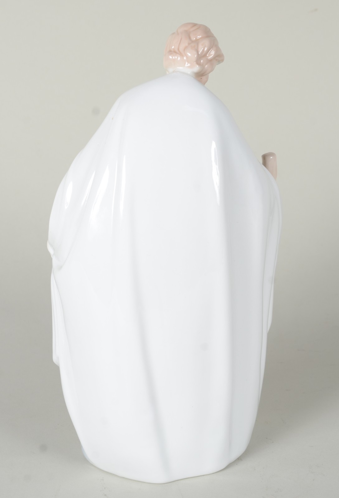 Estatueta de porcelana representando Sagrada Família. - foto 7 de 9
