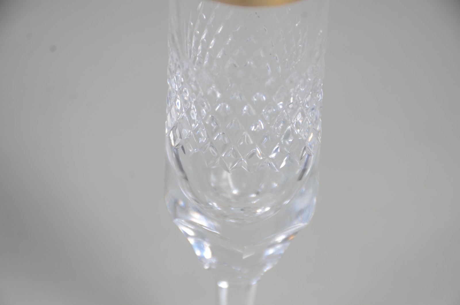 Quinze flutes para champagne da Veuve Clicquot Ponsardin e 5 copos de... - foto 6 de 8