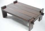 Mesa de centro de madeira nobre em ripas, desig... - Mesa de centro de madeira nobre em ripas, design moderno.