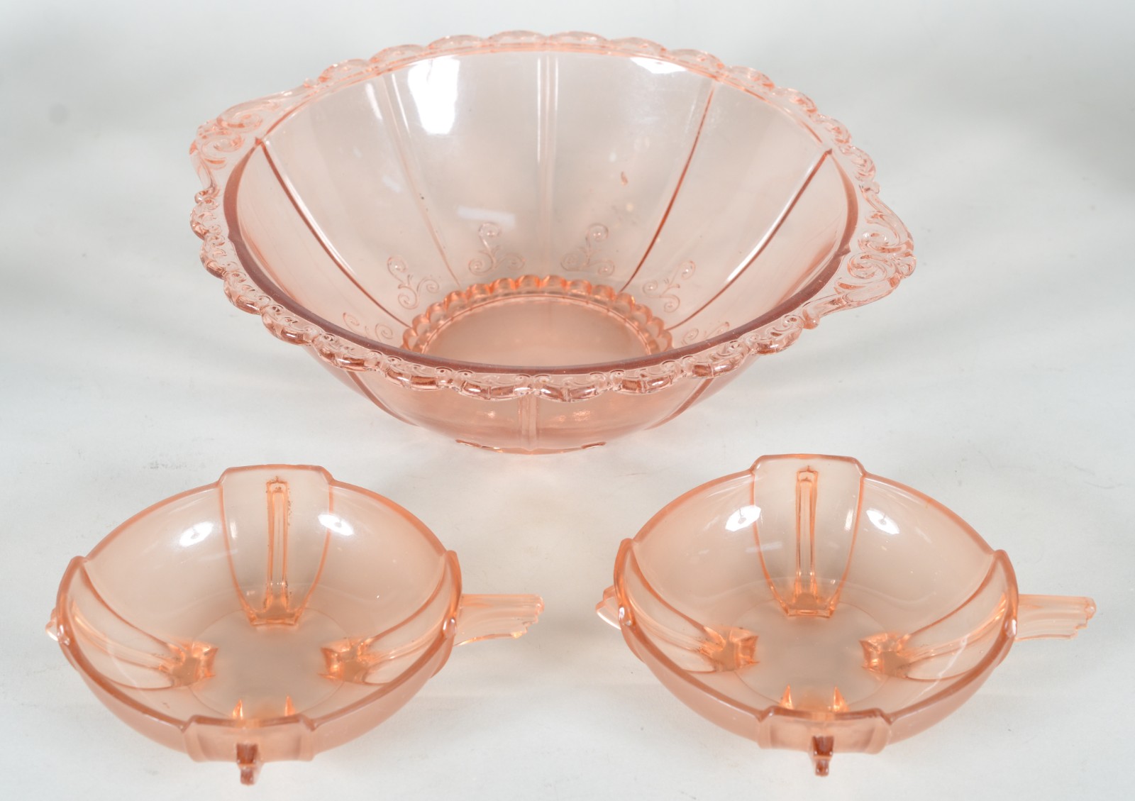 Diversas peças de vidro/cristal, sendo: 7 taças lavradas para... - foto 3 de 8