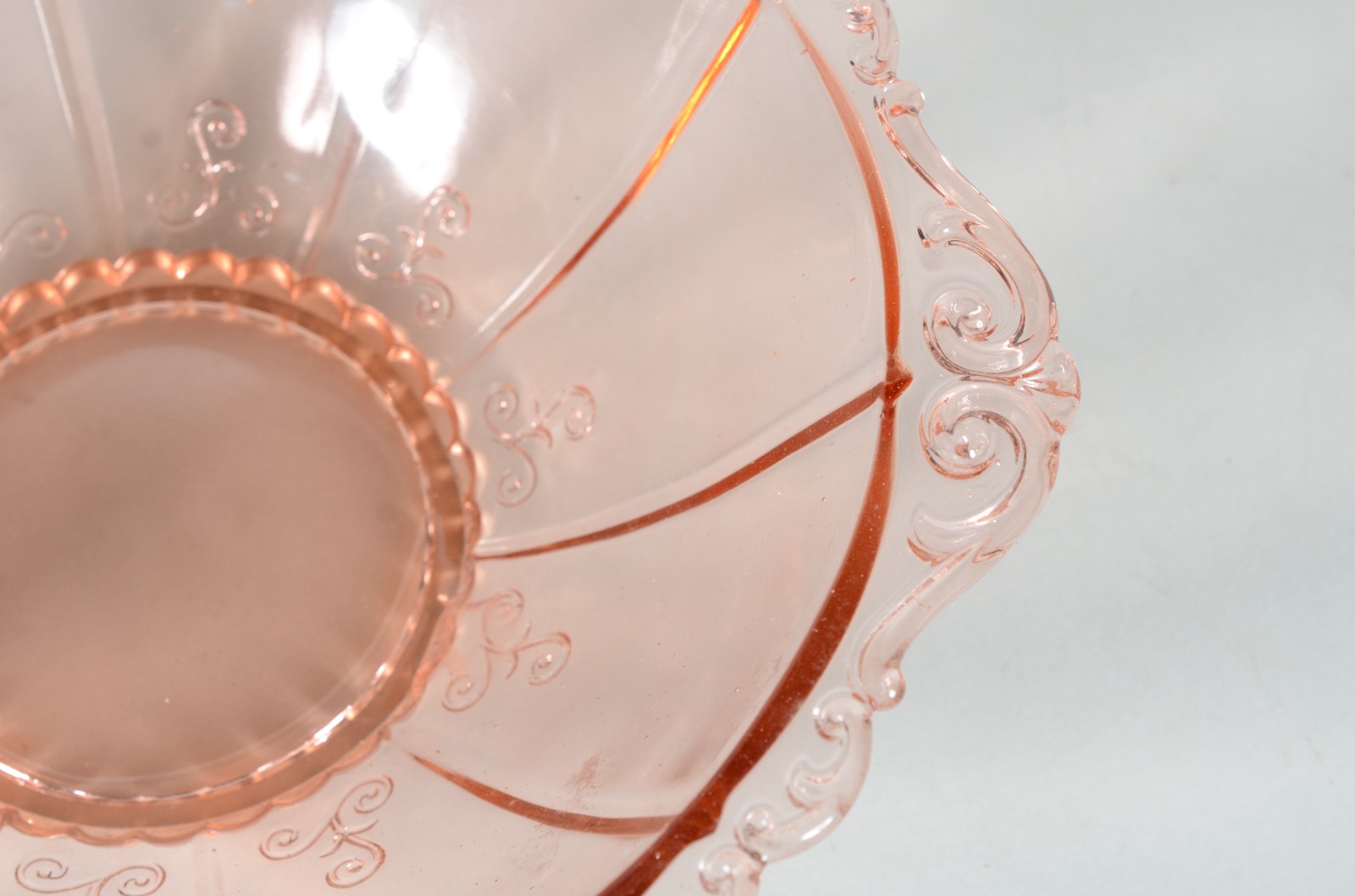 Diversas peças de vidro/cristal, sendo: 7 taças lavradas para... - foto 5 de 8