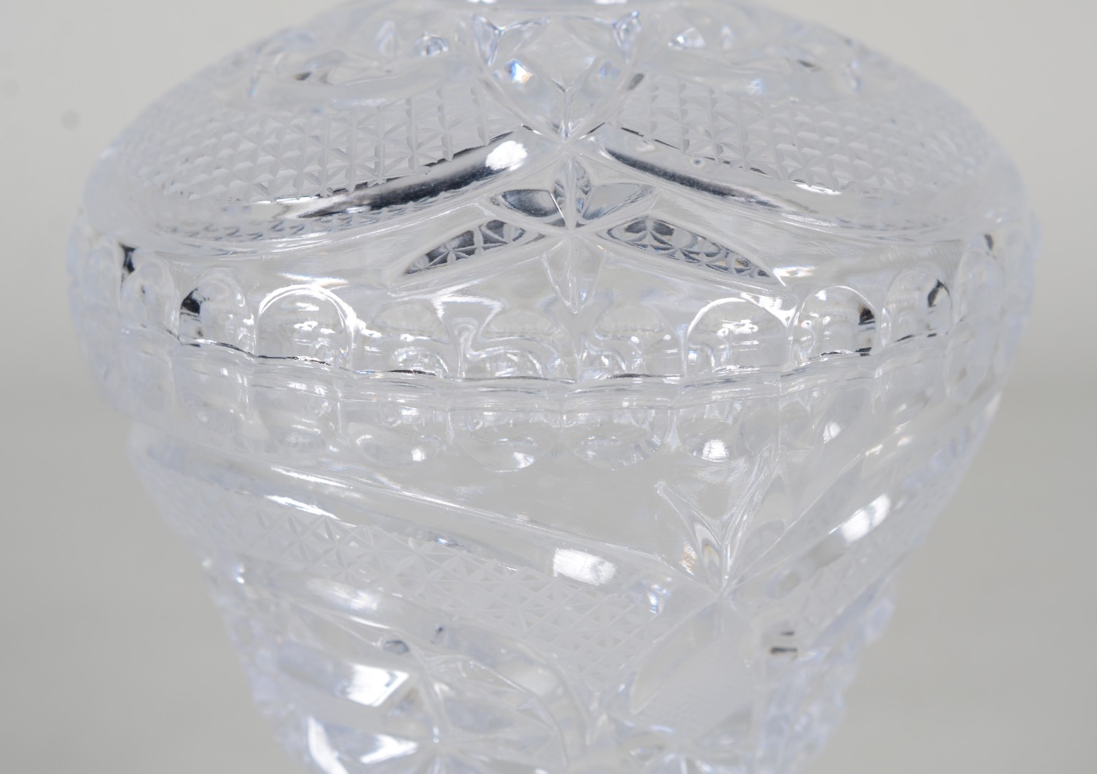 Compoteira de cristal lapidada. - foto 4 de 10