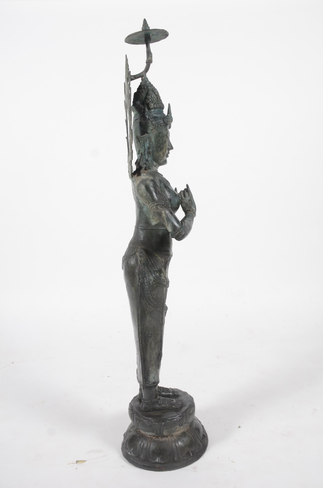 Escultura de bronze representando figura indiana. - foto 7 de 7