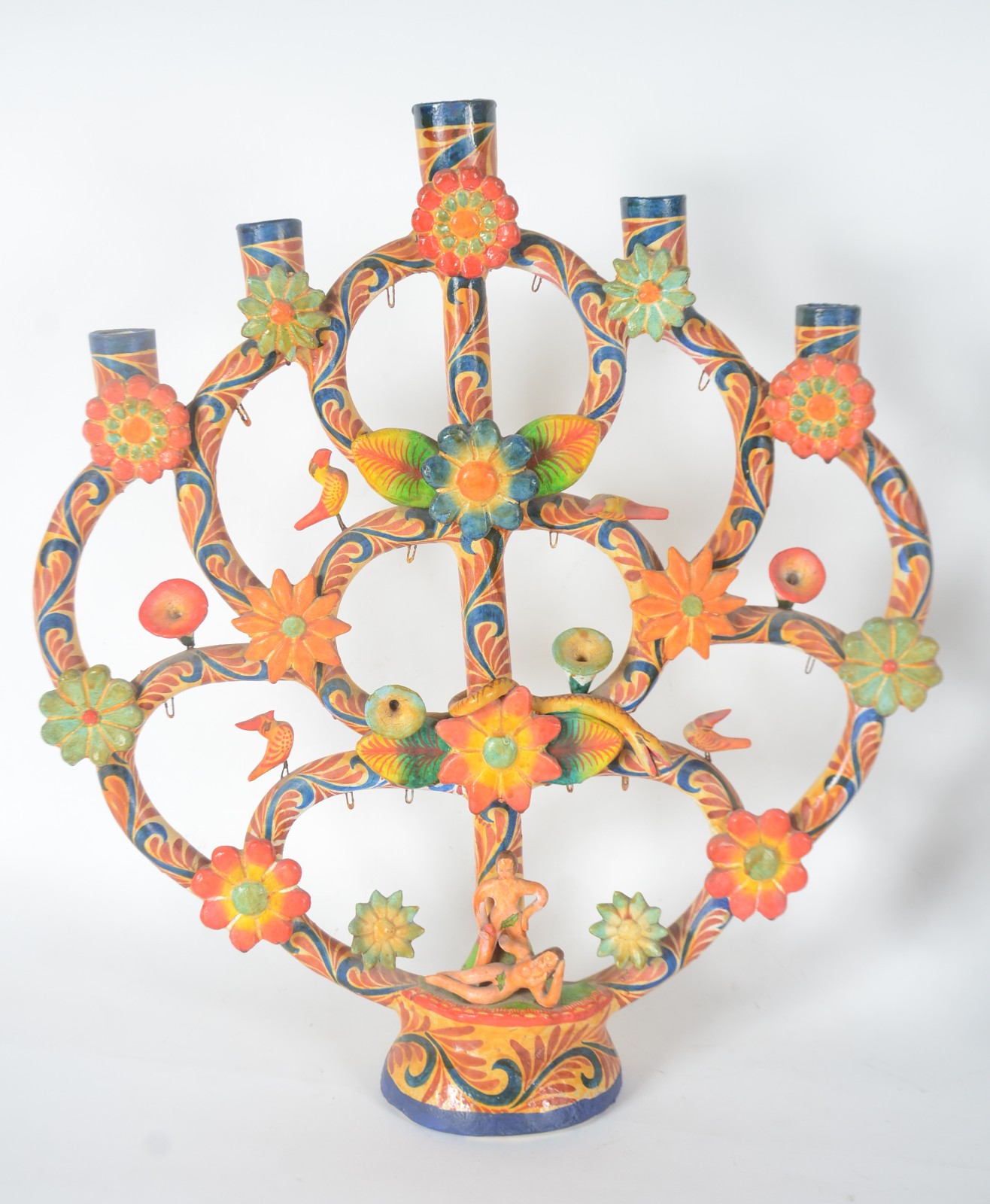 Três peças decorativas mexicanas, sendo: bowl de madeira pintada... - foto 3 de 11