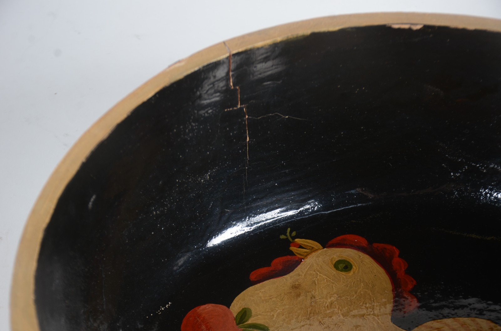 Três peças decorativas mexicanas, sendo: bowl de madeira pintada... - foto 10 de 11