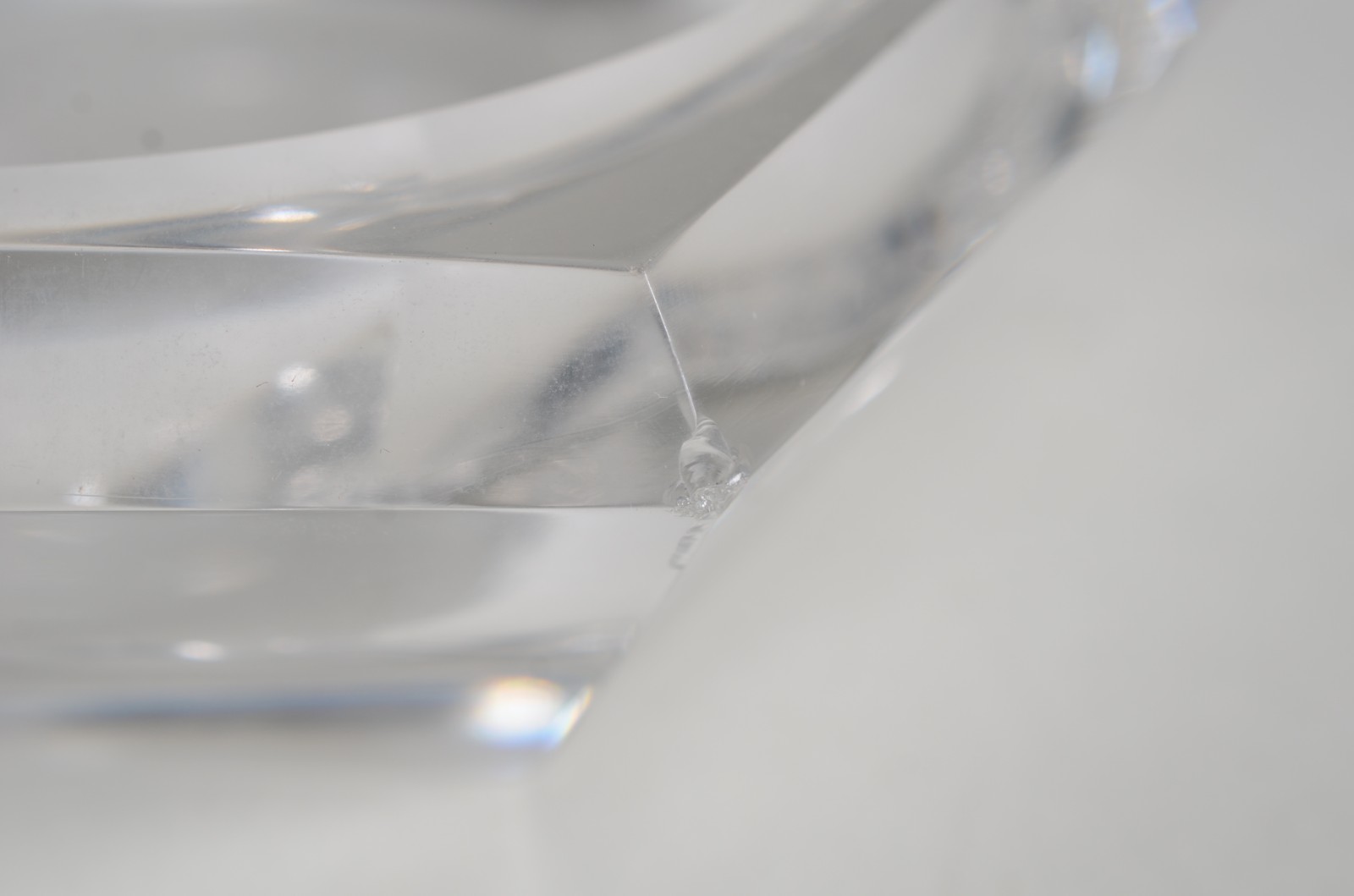 Diversas peças de cristal/vidro, sendo: 5 cinzeiros; porta confeitos... - foto 7 de 11