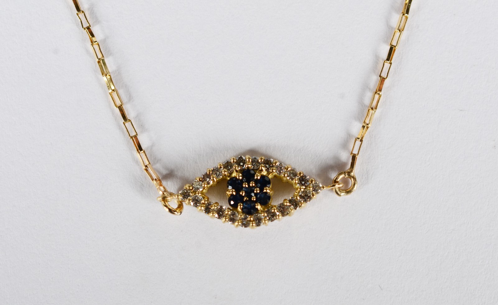 Colar com pendente de ouro 18 k., contraste 750 malha veneziana e... - foto 1 de 8