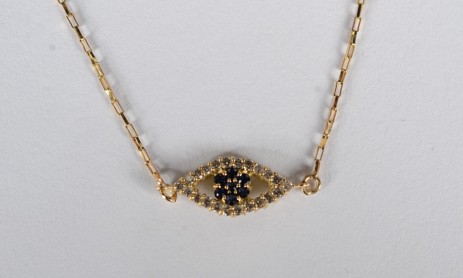 Colar com pendente de ouro 18 k., contraste 750 malha veneziana e... - foto 4 de 8