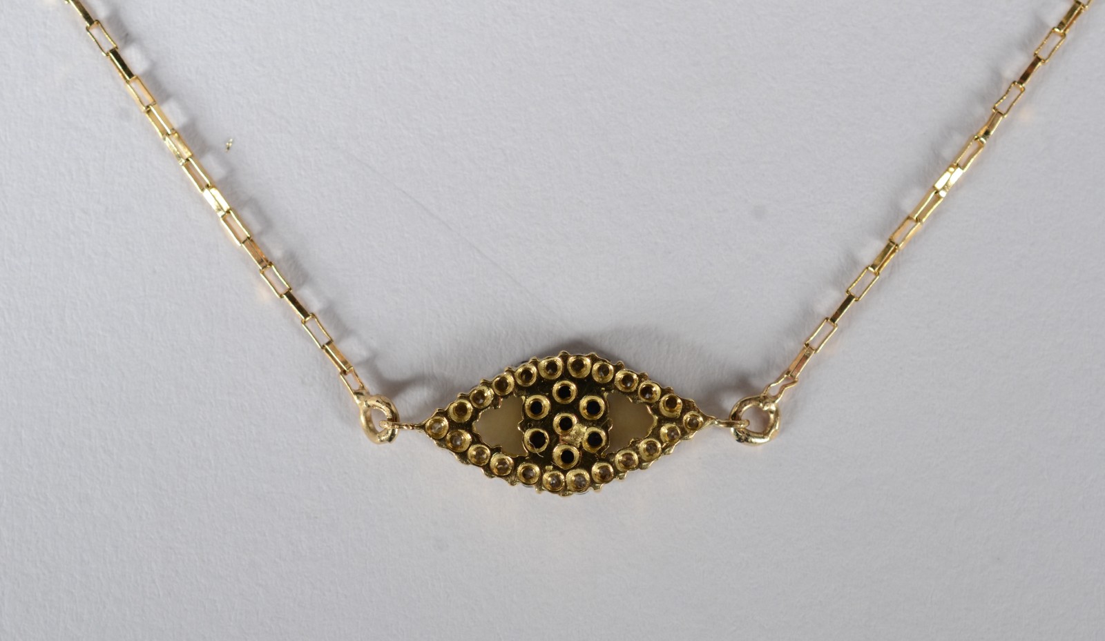 Colar com pendente de ouro 18 k., contraste 750 malha veneziana e... - foto 5 de 8