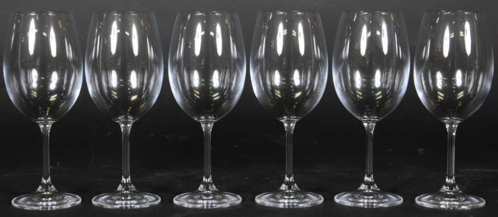 Seis taças de cristal para vinho, 430 ml. - foto 2 de 2