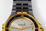 Relógio Natan a Quartz , pulseira e caixa de aç... - Relógio Natan a Quartz , pulseira e caixa de aço com detalhe dourado, com calendário.