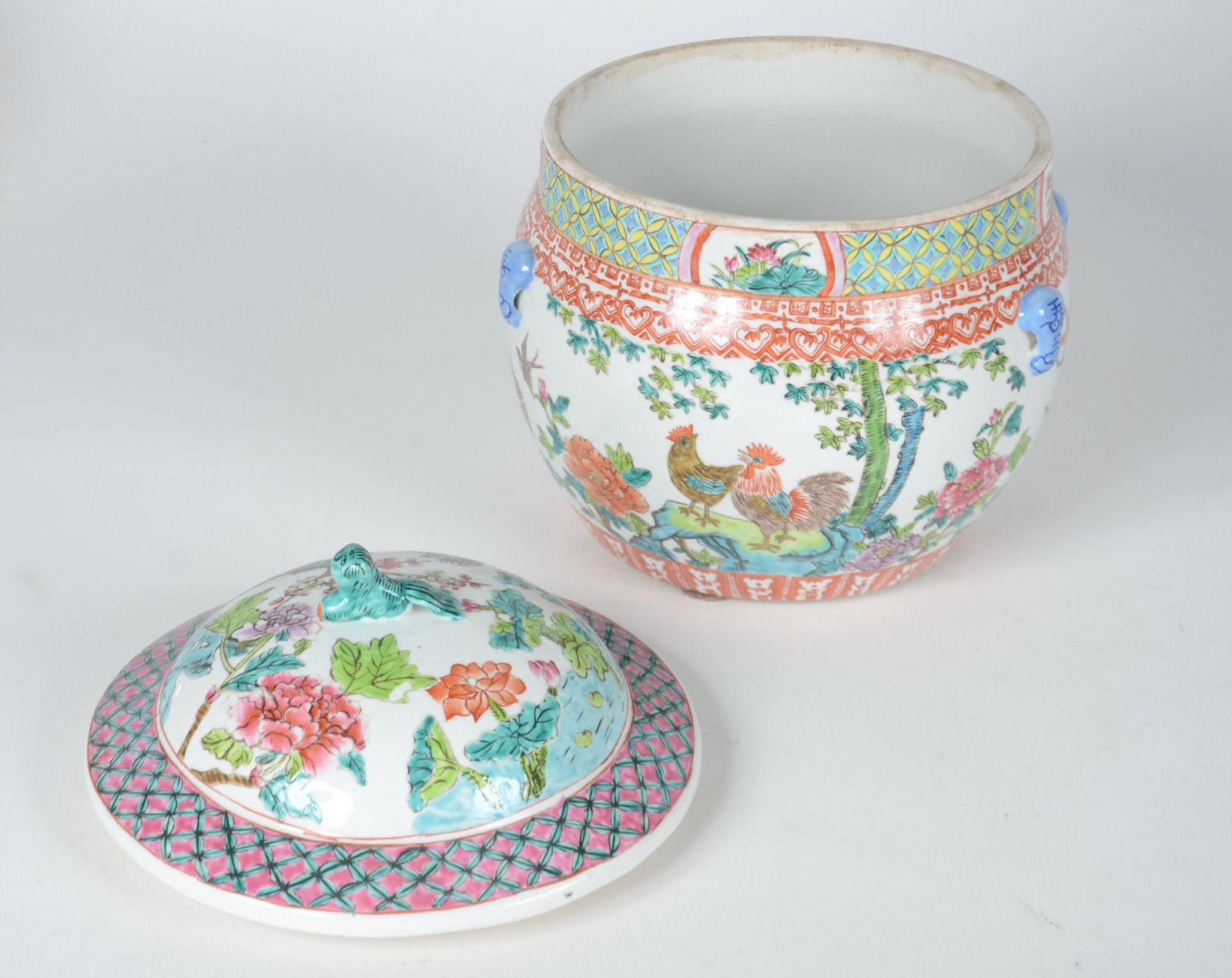 Potiche de porcelana oriental decorado com aves, flores e guirlandas... - foto 8 de 11