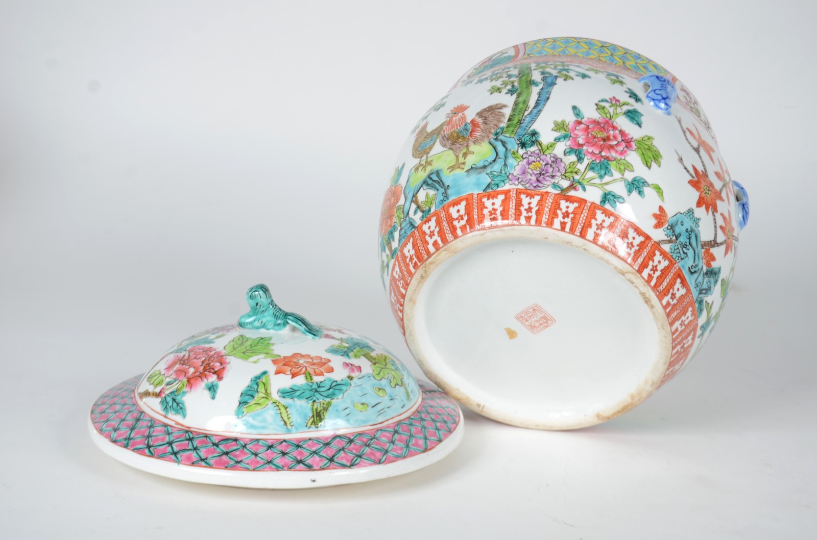 Potiche de porcelana oriental decorado com aves, flores e guirlandas... - foto 10 de 11