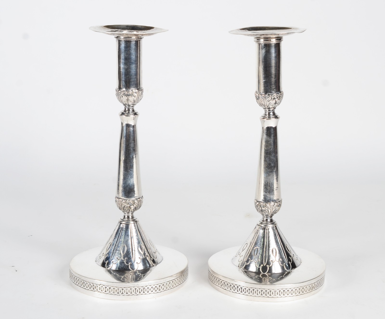 Par de candelabros de prata de lei, para 3 velas cada, reversíveis em... - foto 6 de 11