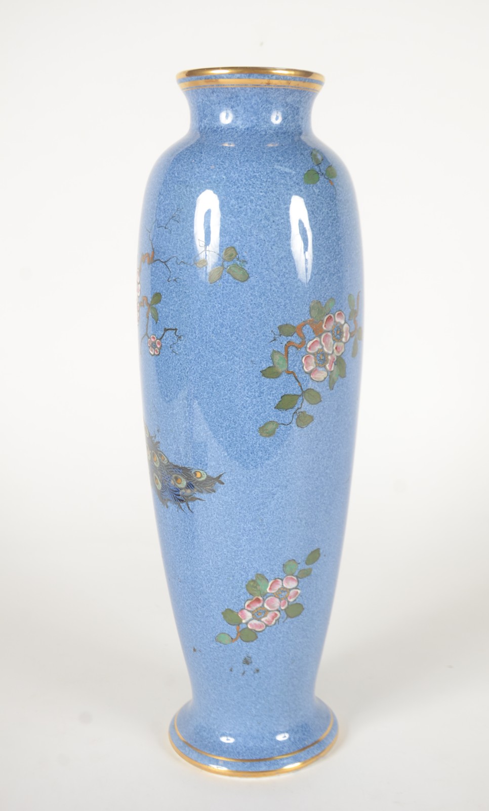 Vaso de porcelana inglesa decorada com ave do paraíso em policromia... - foto 4 de 8