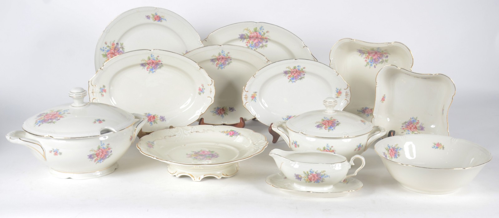 Aparelho de jantar de porcelana alemã da Bavaria, decoração floral em... - foto 3 de 9