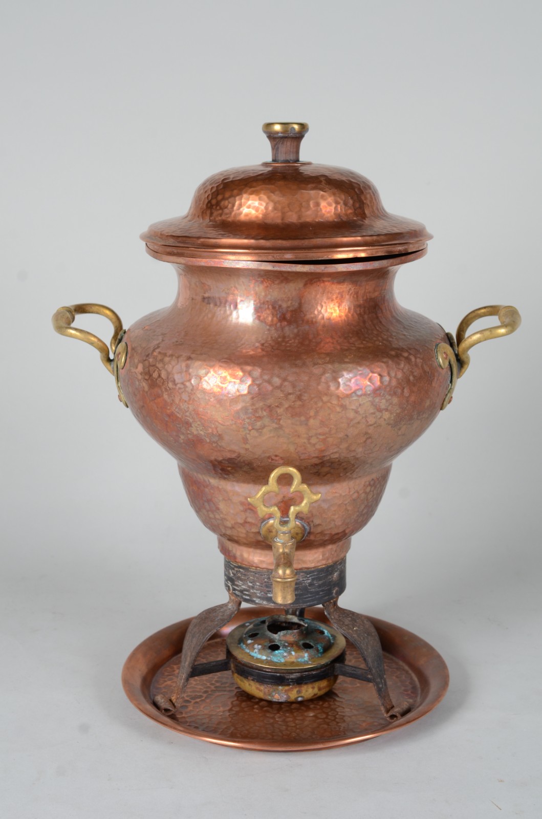 Samovar de cobre martelado com presentoir. - foto 2 de 7
