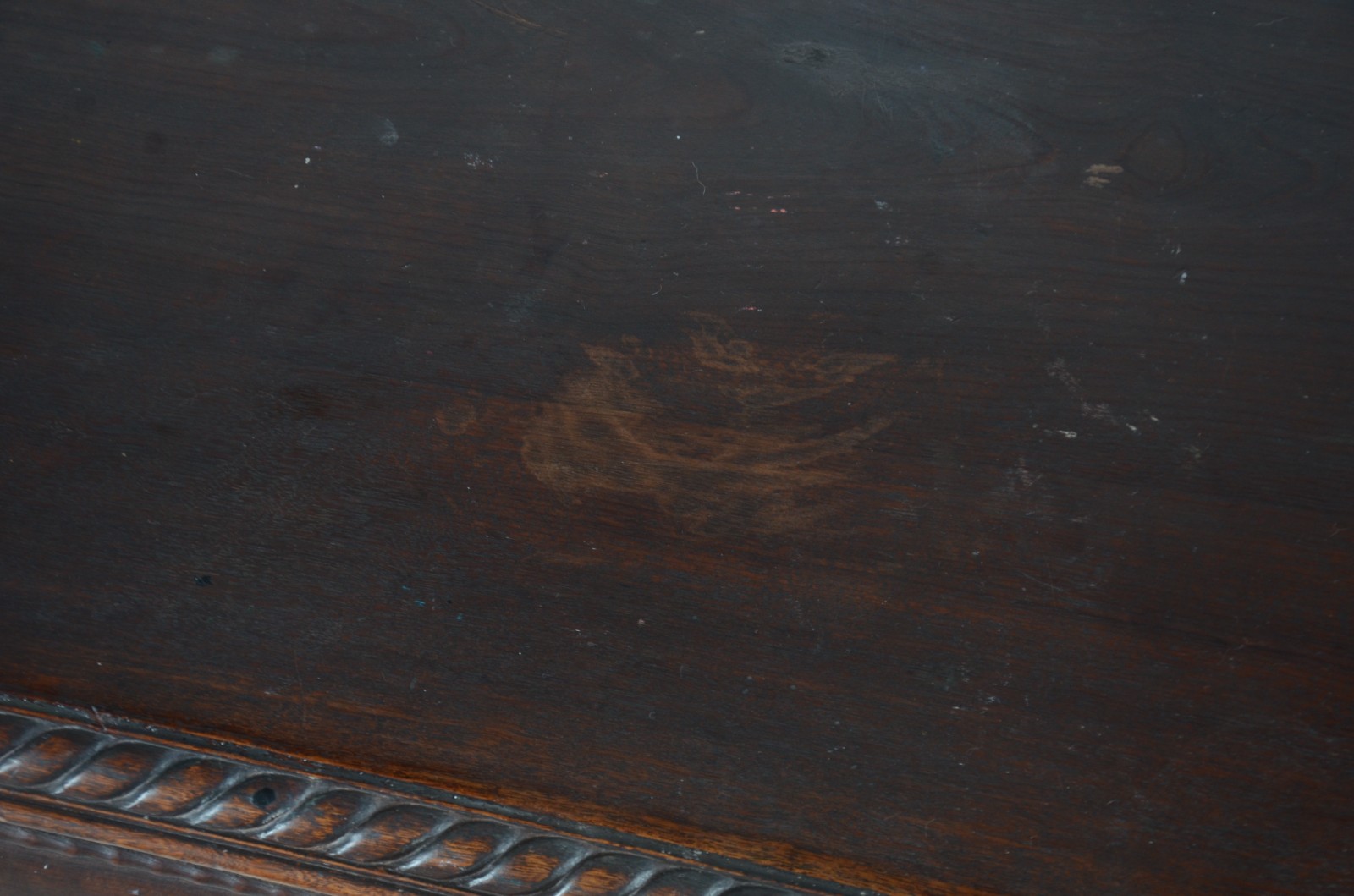 Mesa de escritório de madeira nobre, tampo retangular com duas... - foto 8 de 11