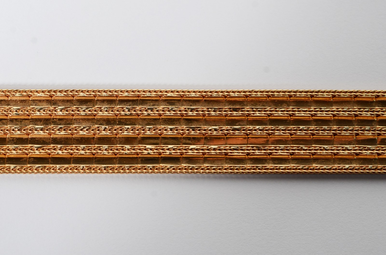 Pulseira em ouro 18 k., contraste 750 com 4 filas. (Por motivos de... - foto 7 de 8