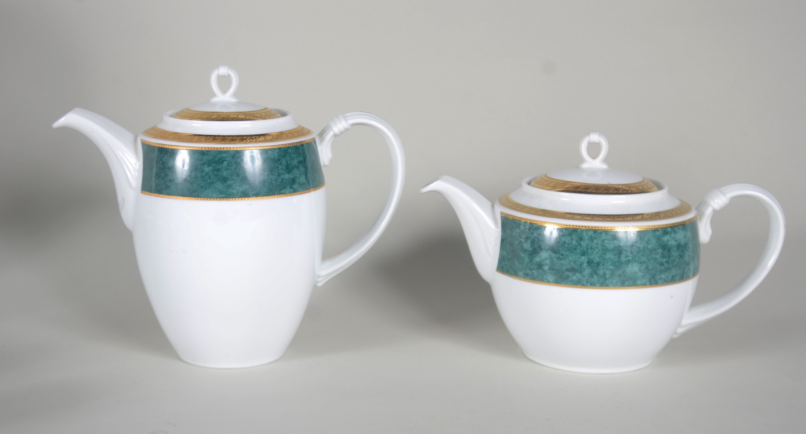 Aparelho de chá e café de porcelana Royal Porcelain, Kensington... - foto 4 de 7