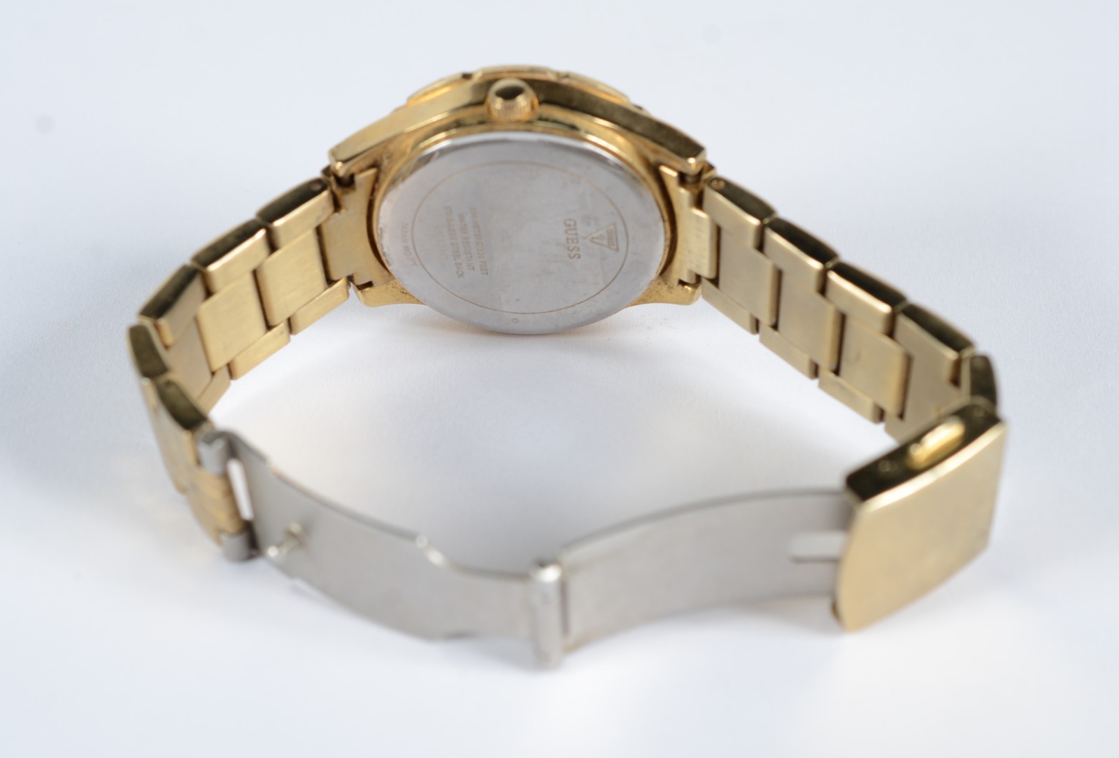 Relógio dourado feminino, á quartz. Pequenos desgastes, máquina... - foto 5 de 9
