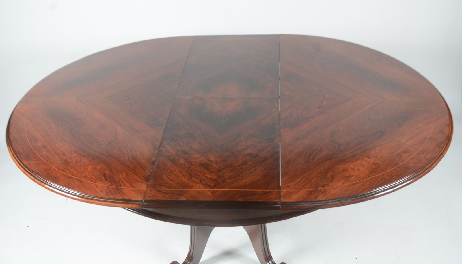 Mesa de jantar feitio redonda de madeira nobre, tabua extensora... - foto 4 de 11