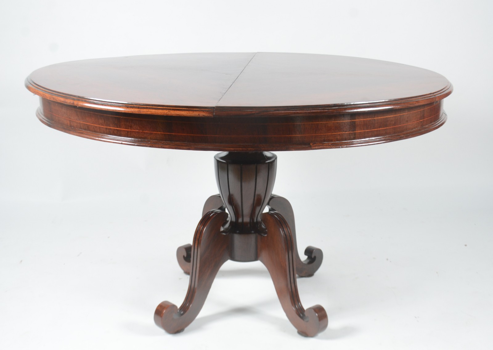 Mesa de jantar feitio redonda de madeira nobre, tabua extensora... - foto 1 de 11