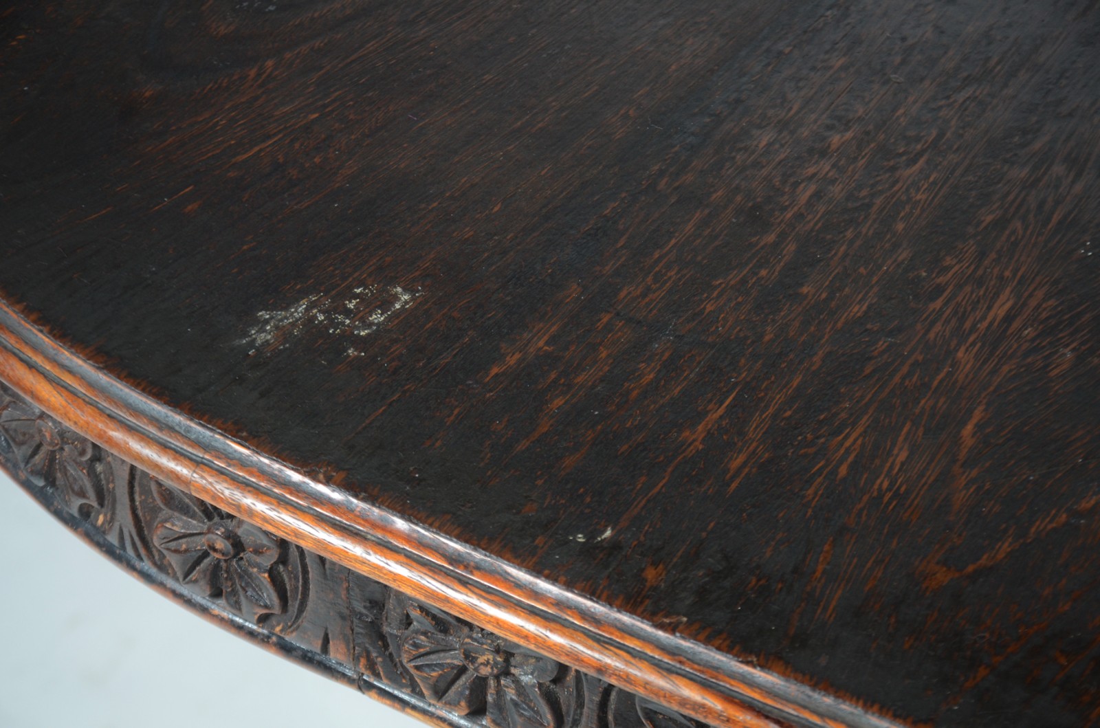 Mesa de jantar de madeira feitio oval, tábua extensora med. 90 cm x... - foto 5 de 11